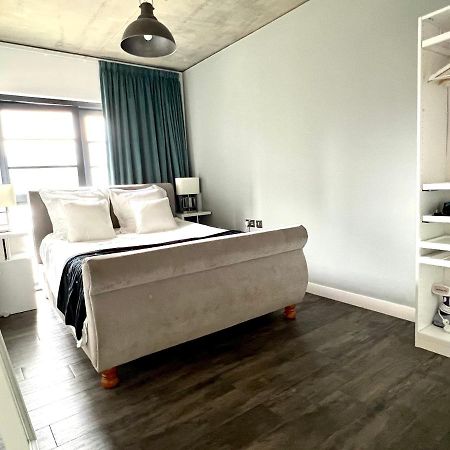 Hotel Apartment Two Bedroom Ferrum Wembley Park Londres Exterior foto